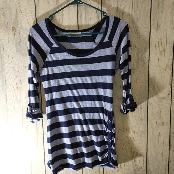 Derek Heart Striped Long sleeve shirt - Picture 1 of 3